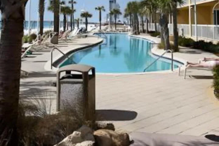 Sterling Resorts -Calypso Resorts and Towers hotel detail image 2