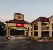 Red Roof Inn & Suites Clinton, TN hotel detail image 3