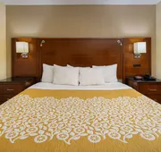 Days Inn by Wyndham Thomaston hotel detail image 7