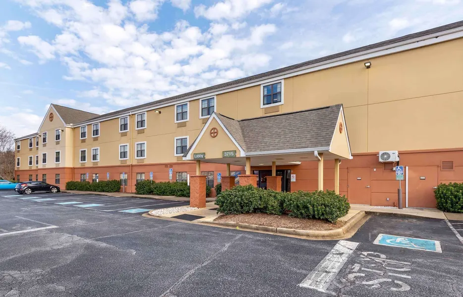 Extended Stay America Select Suites - Greenville - Airport hotel detail image 2