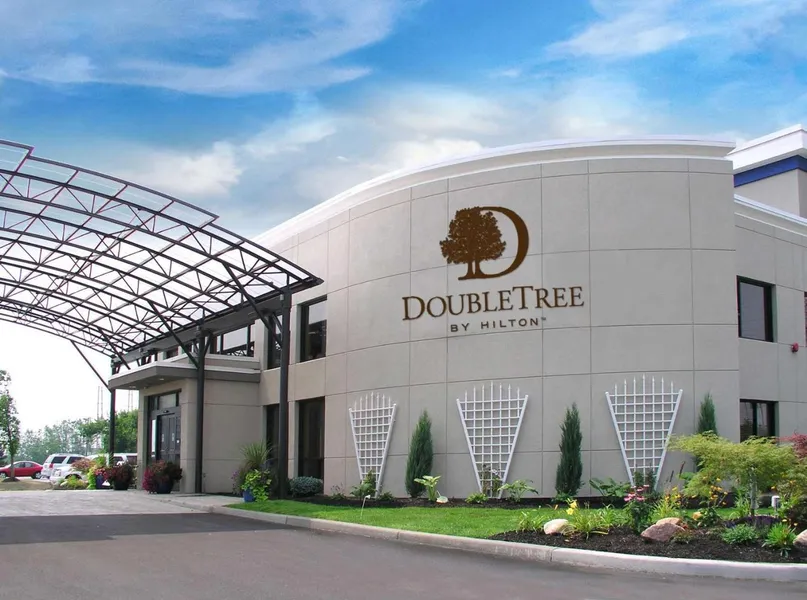 DoubleTree by Hilton Hotel Buffalo - Amherst hotel detail image 2