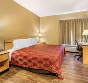 Econo Lodge Colorado Springs near Airport hotel detail image 7
