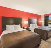 Clarion Inn & Suites Russellville I-40 hotel detail image 7