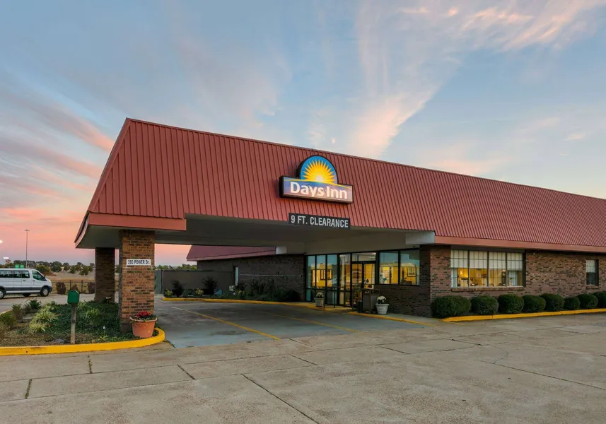 Days Inn by Wyndham Batesville hotel detail image 2