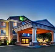 Holiday Inn Express Hotel & Suites Lancaster-Lititz by IHG hotel detail image 4