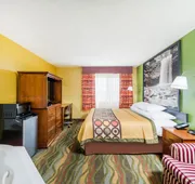 Super 8 by Wyndham Jacksonville hotel detail image 5