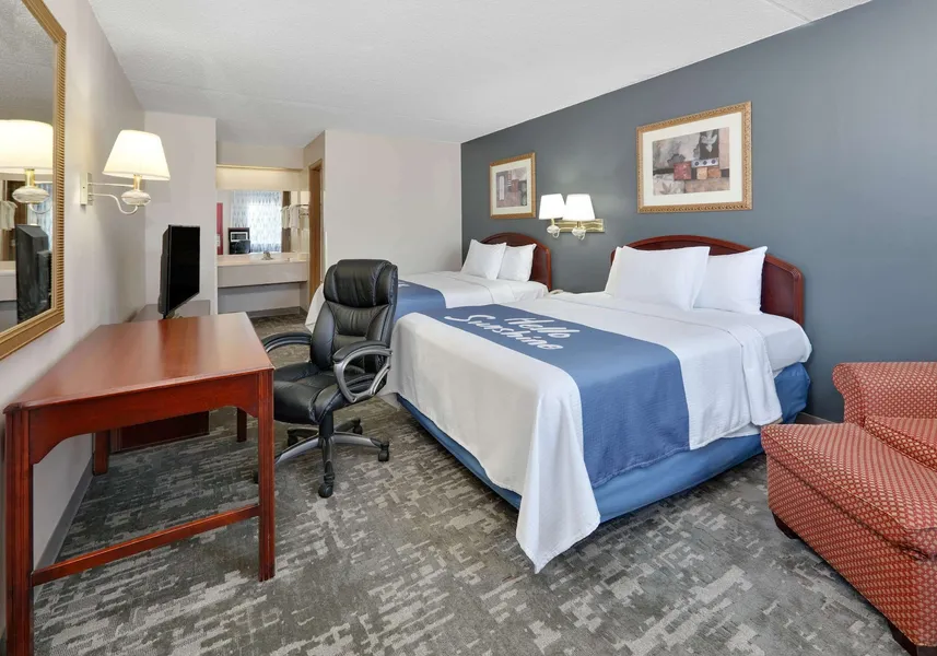 Days Inn & Suites by Wyndham Bentonville hotel detail image 6