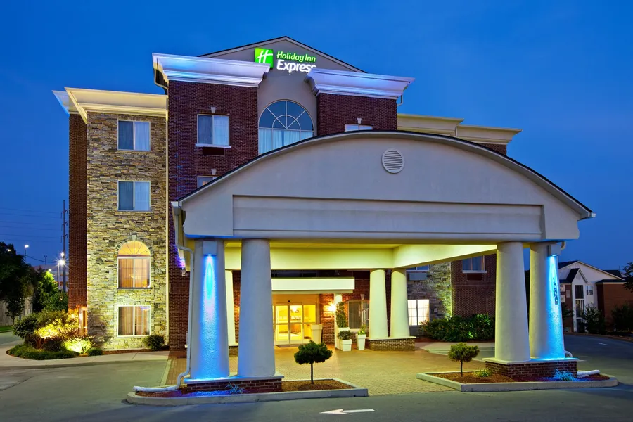 Holiday Inn Express Hotel & Suites Lexington-Downtown by IHG hotel detail image 2