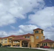 La Quinta Inn & Suites by Wyndham Kerrville hotel detail image 4