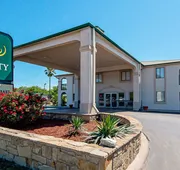Quality Inn Three Rivers hotel detail image 4