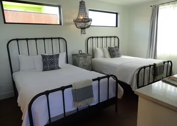 Bespoke Inn Scottsdale hotel thumbnail 8