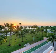 Hilton Vacation Club Crescent on South Beach Miami hotel detail image 5