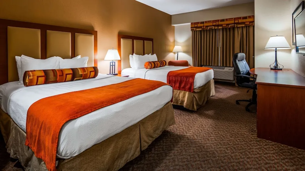 Best Western Plus Waxahachie Inn & Suites hotel detail image 2