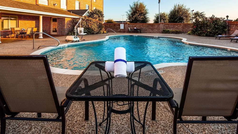 Best Western Plus Waxahachie Inn & Suites hotel detail image 6