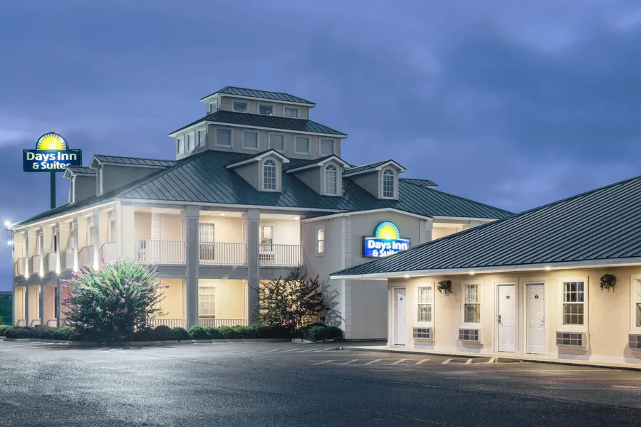 Days Inn by Wyndham Trumann AR hotel detail image 2