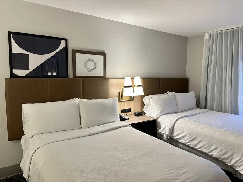 Staybridge Suites Milwaukee West-Oconomowoc by IHG hotel detail image 6