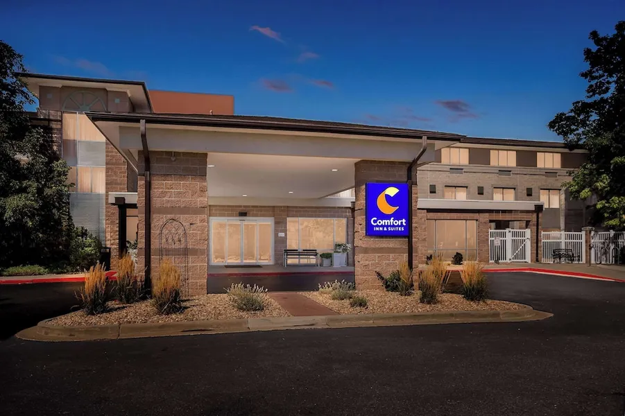Comfort Inn & Suites Boulder hotel detail image 2