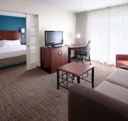Sonesta ES Suites Dallas Medical Market Center hotel detail image 4