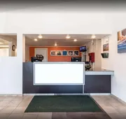 Travelodge by Wyndham Lansing hotel detail image 3