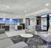 La Quinta Inn & Suites by Wyndham Jacksonville Mandarin hotel detail image 3