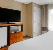 Comfort Inn & Suites Peachtree Corners - Norcross hotel detail image 7
