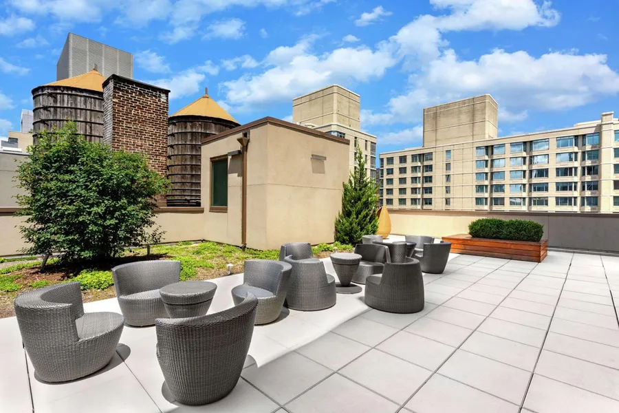 Homewood Suites New York/Midtown Manhattan Times Square hotel detail image 6