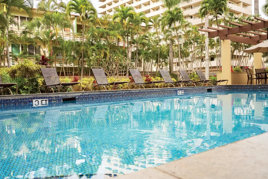 Club Wyndham Royal Garden at Waikiki hotel detail image 2