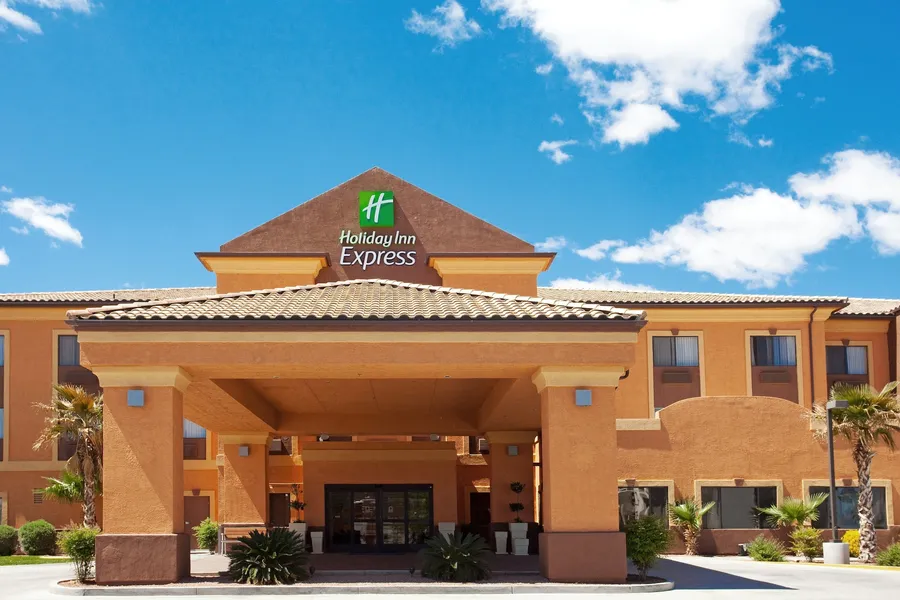 Holiday Inn Express Hotel & Suites Kingman by IHG hotel detail image 6