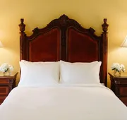 Riverbend Inn and Vineyard hotel detail image 7