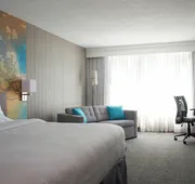 Courtyard by Marriott Downtown Toronto hotel detail image 7