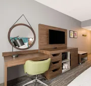 Hampton Inn & Suites Charlotte Airport hotel detail image 7