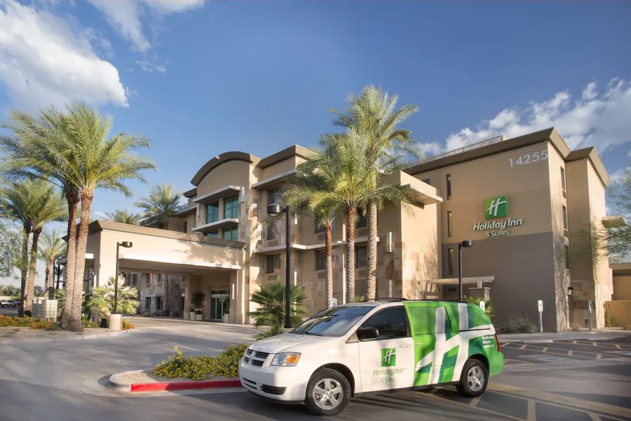 Holiday Inn Hotel & Suites Scottsdale North - Airpark by IHG hotel detail image 2