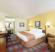 Travelodge by Wyndham Montgomery East hotel detail image 3