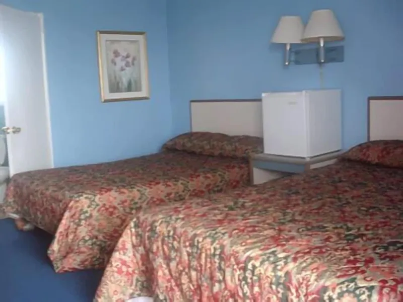 New Sea Breeze Motel hotel detail image 6