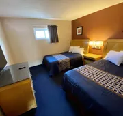 Breeze Inn & Suites hotel detail image 3