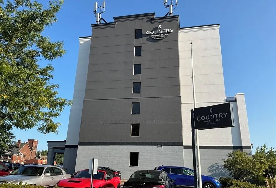 Country Inn & Suites by Radisson, Niagara Falls, ON hotel detail image 2