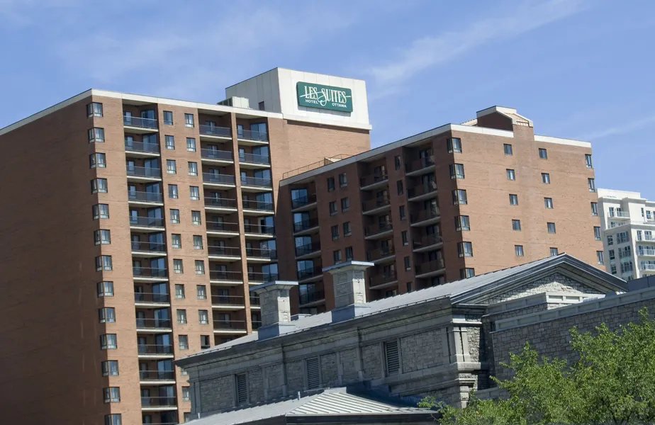 Les Suites Hotel Ottawa hotel detail image 2
