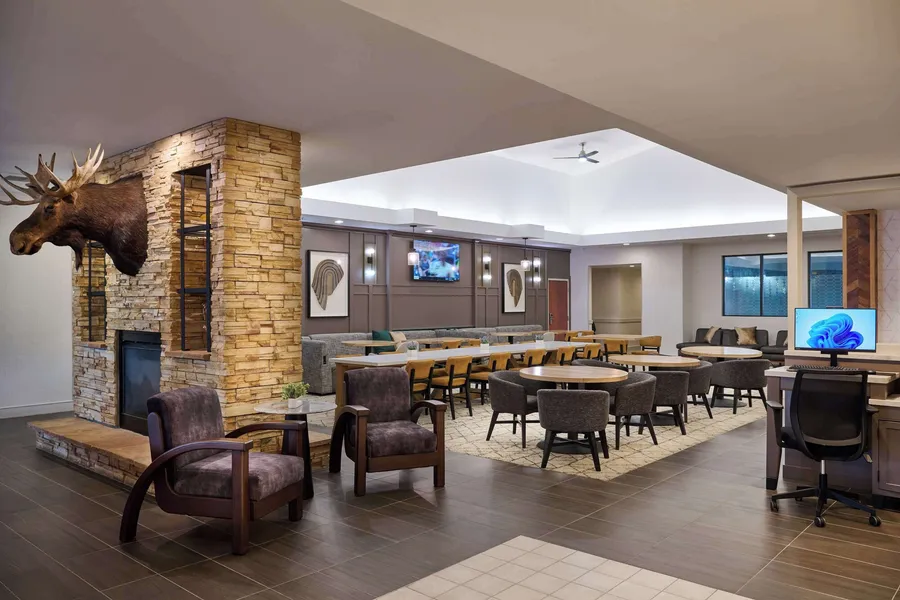 Homewood Suites by Hilton Anchorage hotel detail image 6