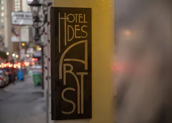 Hotel des Arts hotel thumbnail 5