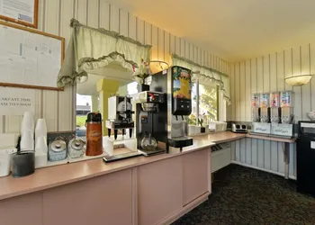 Americas Best Value Inn Satellite Beach Melbourne hotel thumbnail 5