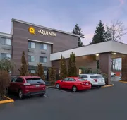 La Quinta Inn by Wyndham Everett hotel detail image 4