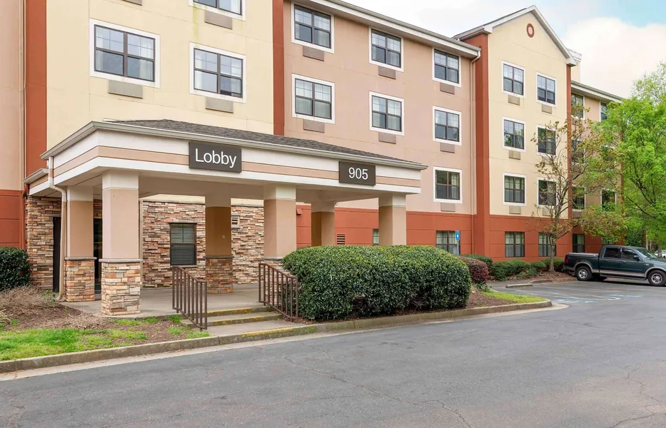 Extended Stay America Suites Atlanta Perimeter Crestline hotel detail image 2
