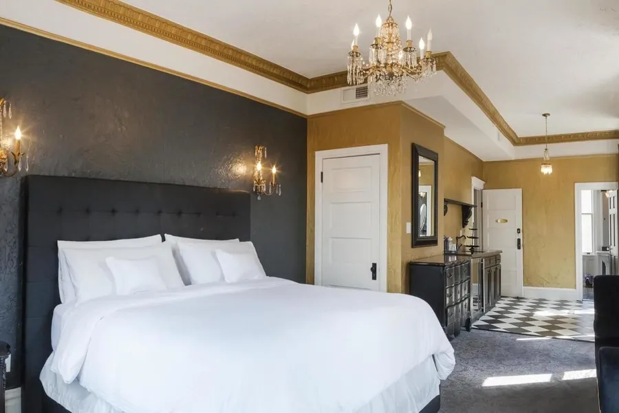 Patterson Inn hotel detail image 6