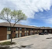 Econo Lodge Airport hotel detail image 5