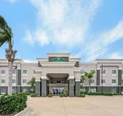 La Quinta Inn & Suites by Wyndham Corpus Christi-N Padre Isl hotel detail image 3
