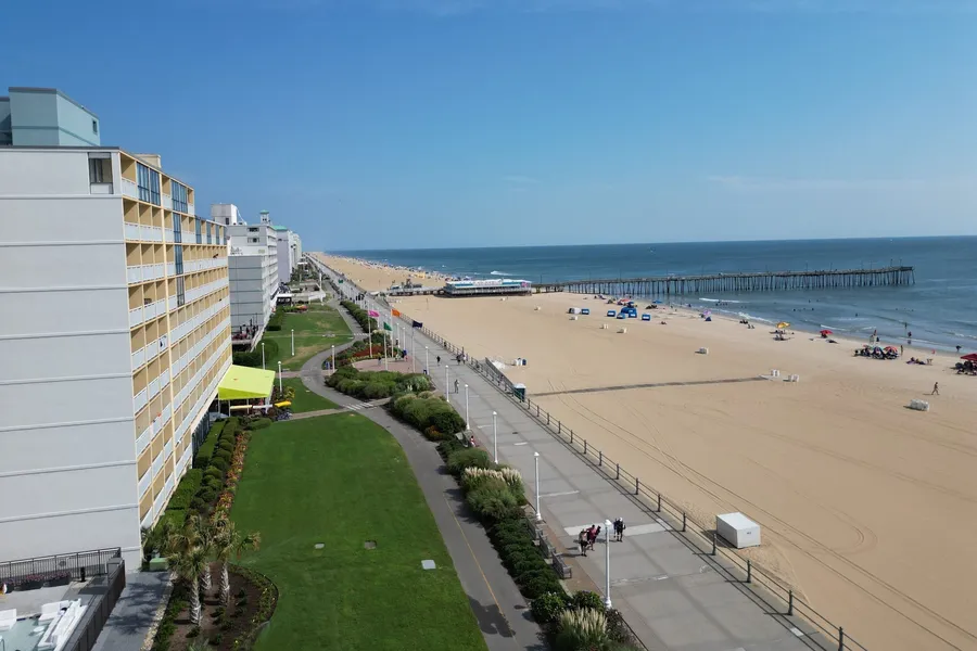Four Points By Sheraton Virginia Beach Oceanfront hotel detail image 2