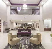 La Quinta Inn & Suites by Wyndham Columbus North hotel detail image 4
