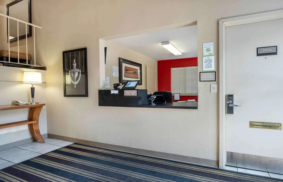 MainStay Suites Indianapolis Northwest - College Park hotel detail image 6