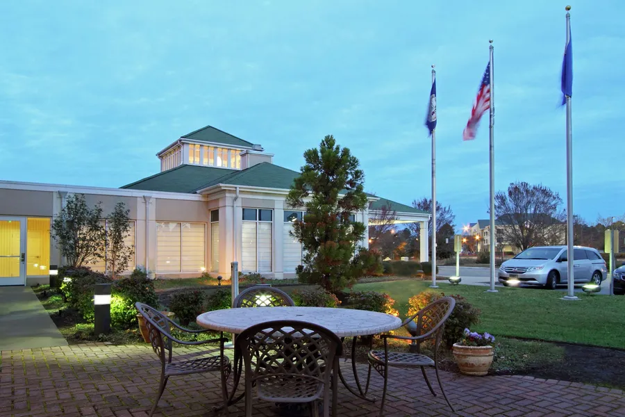 Homewood Suites by Hilton Chesapeake-Greenbrier hotel detail image 2