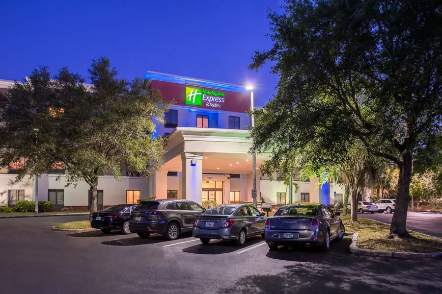 Holiday Inn Express Hotel & Suites Tampa-Anderson Rd/Veteran by IHG hotel detail image 2